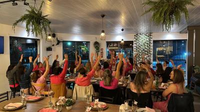 OUTUBRO ROSA - Núcleo Feminino Coprossel promove encontro especial com as mulheres